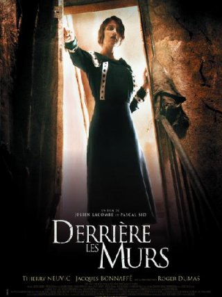 Locandina di Derrière les murs (2011)