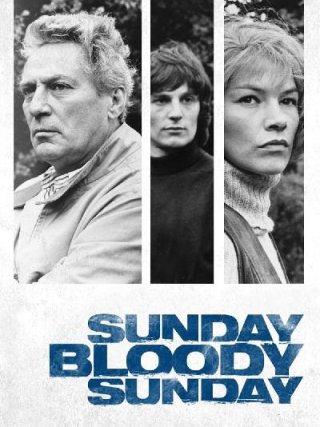 Locandina di Domenica maledetta domenica (1971)
