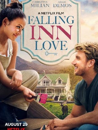 Locandina di Falling Inn Love - Ristrutturazione con amore (2019)