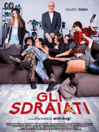 Locandina di Gli sdraiati (2017)