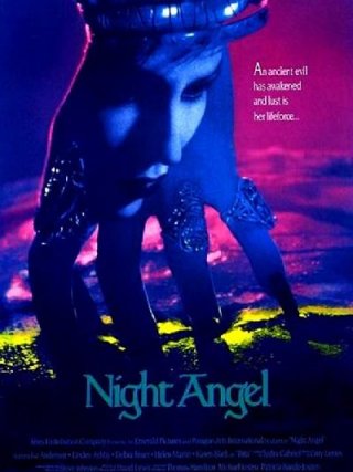 Locandina di La regina dell'inferno (1990)