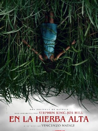 Locandina di Nell'erba alta (2019)