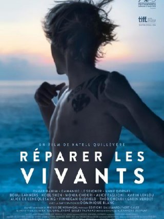 Locandina di Riparare i viventi (2016)